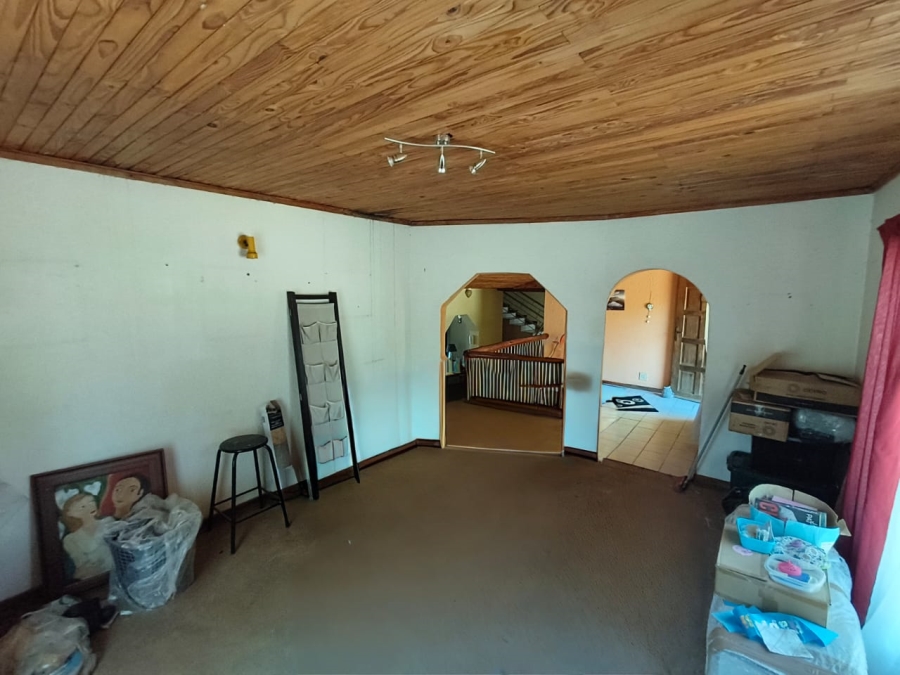 5 Bedroom Property for Sale in Cashan North West